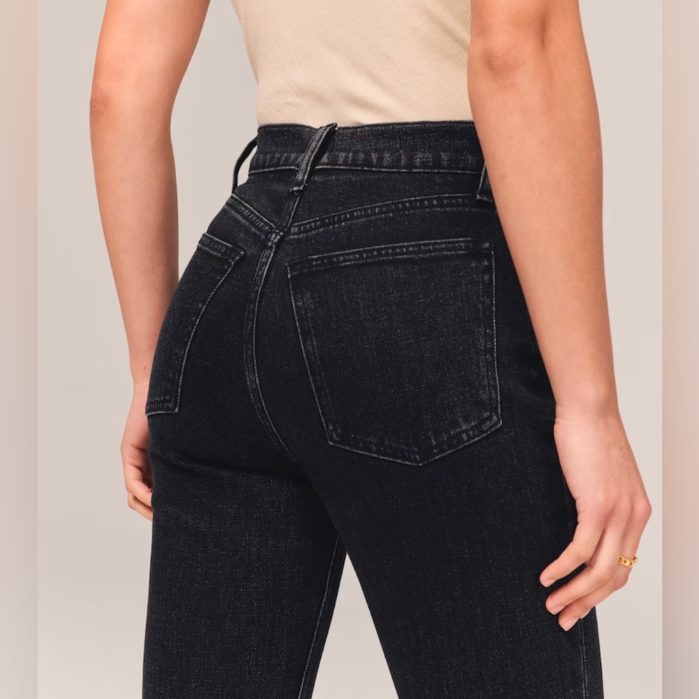 Abercrombie & Fitch - Black High Rise Skinny Jeans - Picture 2 of 3